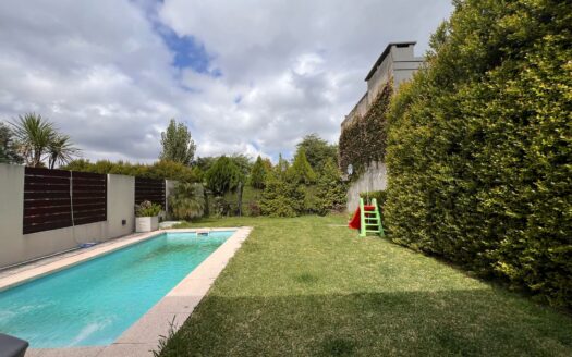 Gran Casa en Venta Barrio Medico