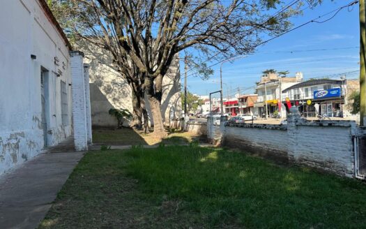 Gran Esquina en Venta Plena Av. de las Américas