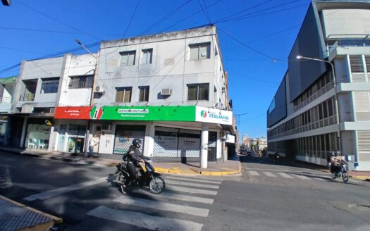 Oficinas en Alquiler Zona Casa de Gobierno!