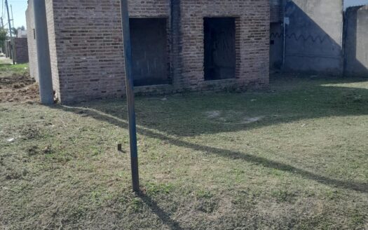 Terreno con Construcción – Barrio Nueva Esperanza