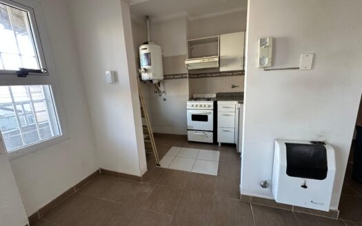 DPTO UN DORMITORIO ZONA PARQUE
