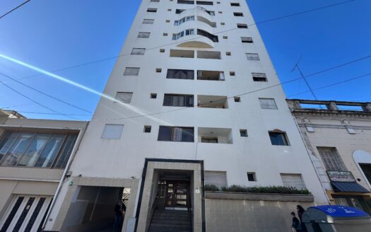 ALQUILER DOS DORMIS PLENO CENTRO