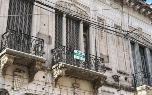 Venta Planta Alta – Excelente Ubicación – Zona Centro