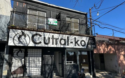 Hermoso Departamento en alquiler en calle Nogoyá 694.