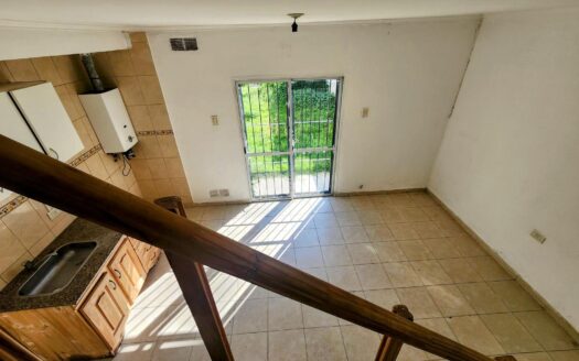 Alquiler Con Administración Particular – Dúplex Interno 1 Dormitorio Con Gran Patio Verde