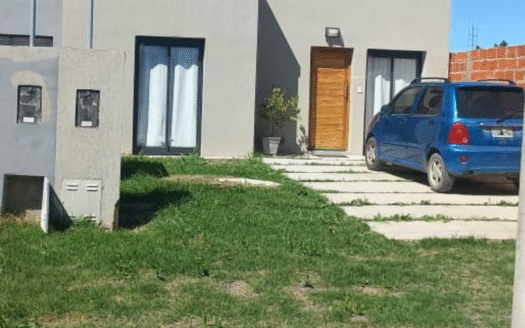 CASA EN ALQUILER – JARDINES DON BOSCO