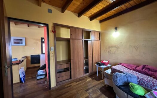 Gran Casa en Zona Golf. Enrique Bonfils 1600