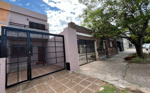 Duplex 3 Dormitorios Calle Nux