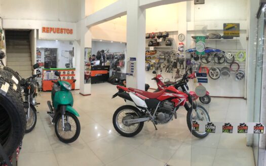 Importante local comercial – Excelente ubicación sobre arteria comercial, zona hipódromo