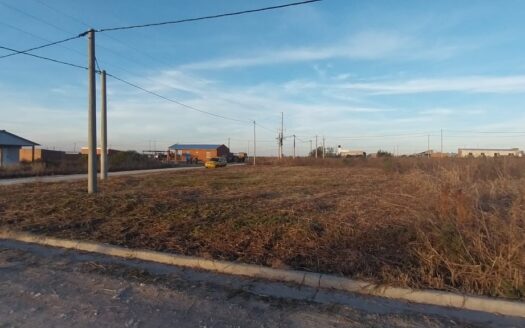 Terreno en Venta sobre esquina – Loma Hermosa, Aldea Brasilera