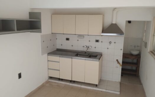 Guemes 3786 Interno Departamento en Alquiler