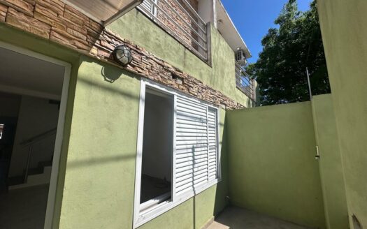 Rio negro 1061. Duplex en Venta!