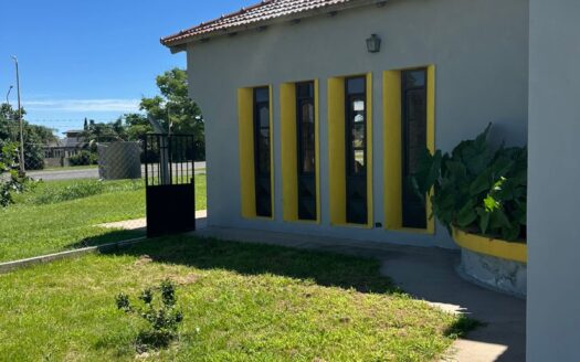 CASA EN LA PICADA EN VENTA – APTA CREDITO- SE ESCUCHAN OFERTAS