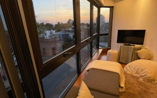 Departamento de 2 dormitorios en Venta. Cervantes y Santiago del estero.