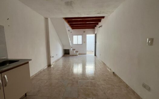 Dúplex de 1 dorm, en zona hospital La Baxada