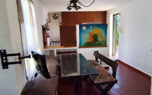 Aries 23.  Amplio jardin mas Casa en Venta en La Paloma. Uruguay