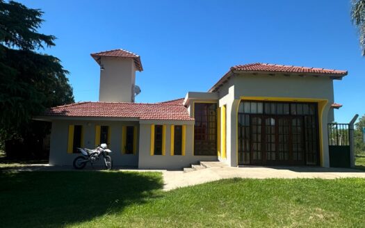 CASA EN LA PICADA EN VENTA – APTA CREDITO- SE ESCUCHAN OFERTAS
