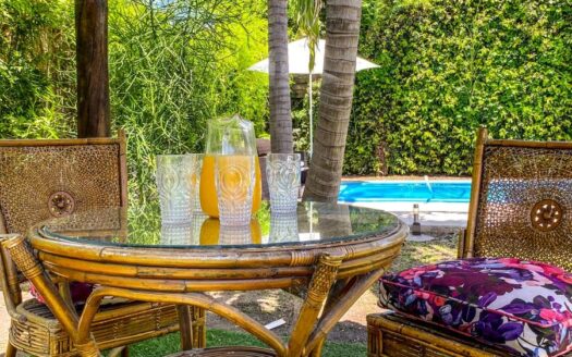 Casa Amoblada con Pileta Temporal. Zona La Toma!