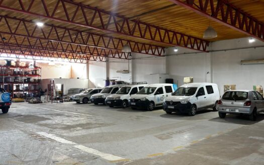 Importante Galpon en Ruta 11