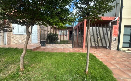 Intendente Ollero 1037 – CASA EN VENTA
