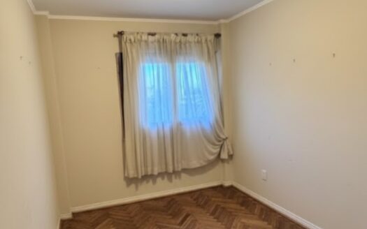 Depto 2 dormitorios en venta. Presidente Peron 461 Piso 7