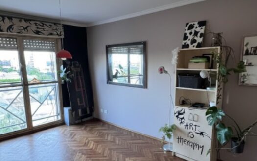 Depto 2 dormitorios en venta. Presidente Peron 461 Piso 7