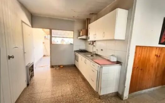 CASA EN JUAN JOSE VALLE 54300